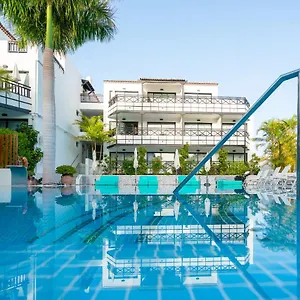 https://vanila-garden-hotel.in-canary-islands.com